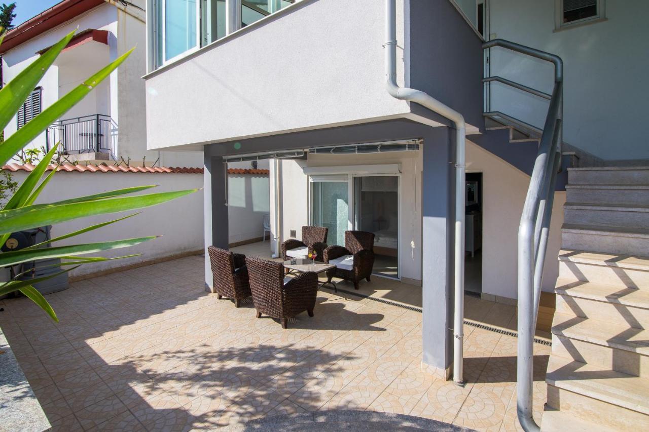 Apartments Lili Flora Apartmán *